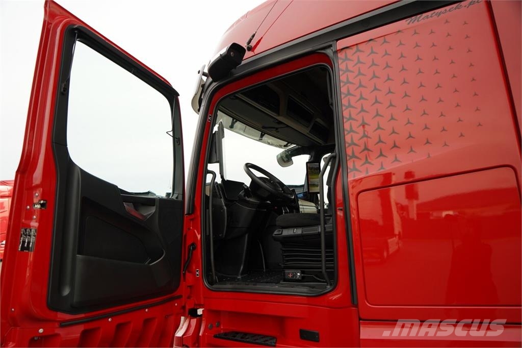 Mercedes-Benz ACTROS 1845 / MEGA / LOW DECK / MP5 / BIG SPACE / Nyergesvontatók