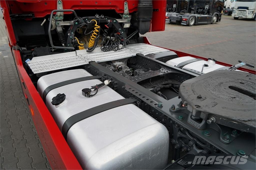 Mercedes-Benz ACTROS 1845 / MP5 / BIG SPACE / OPONY 100% / PO KO Nyergesvontatók
