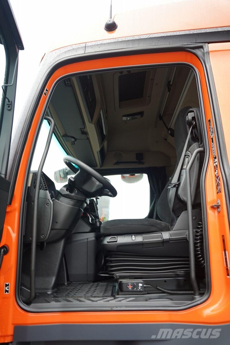 Mercedes-Benz ACTROS L 1848 / PEŁNY ADR / SALONKA / STREAM SPAC Tegljači