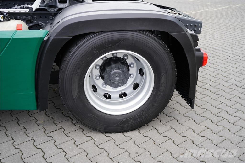 Mercedes-Benz ACTROS / 1845 / E 6 / MP 5 / STREAM SPACE / I - CO وحدات الجر