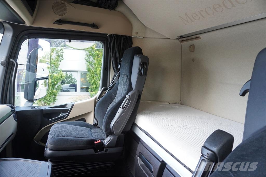 Mercedes-Benz Actros 1840 / NEW galvanized Tow truck 9.2 m / Sle Автовози
