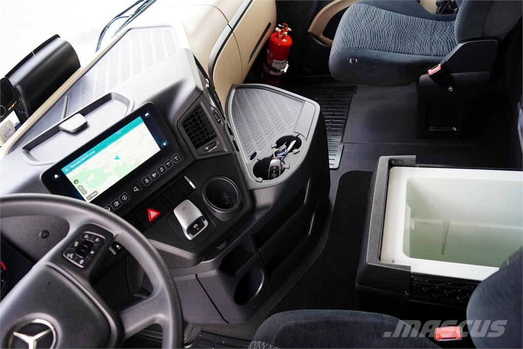 Mercedes-Benz ACTROS / 1845 / E 6 / MP 5 / STREAM SPACE / I – CO Vetopöytäautot