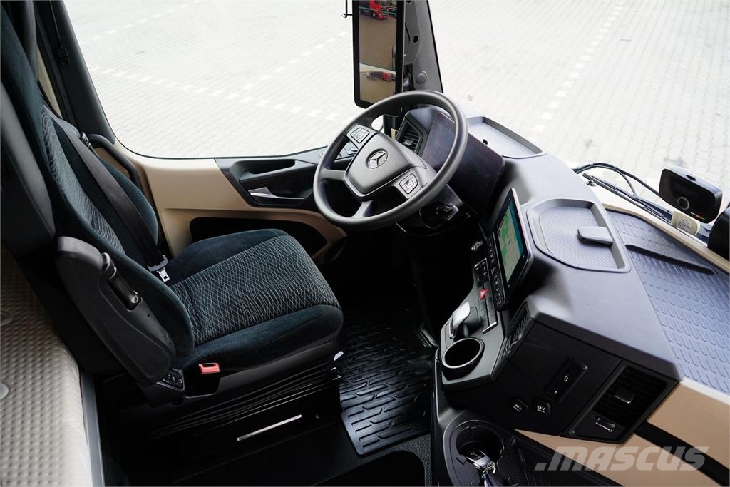 Mercedes-Benz ACTROS / 1845 / E 6 / MP 5 / STREAM SPACE / I – CO Vetopöytäautot