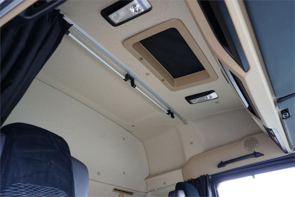 Mercedes-Benz ACTROS / 1845 / E 6 / MP 5 / STREAM SPACE / I – CO Vetopöytäautot