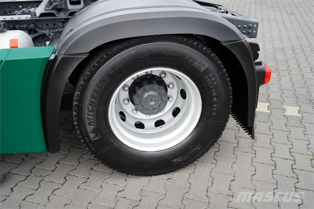 Mercedes-Benz ACTROS / 1845 / E 6 / MP 5 / STREAM SPACE / I – CO Vetopöytäautot