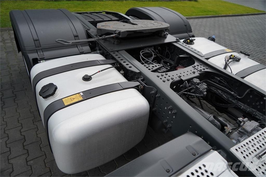 Mercedes-Benz ACTROS 1845 / MEGA / LOW DECK / MP5 / BIG SPACE / Nyergesvontatók