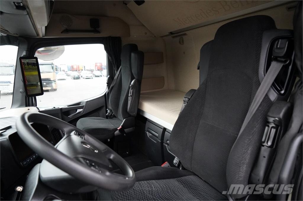 Mercedes-Benz ACTROS 1845 / MEGA / LOW DECK / MP5 / BIG SPACE / Nyergesvontatók