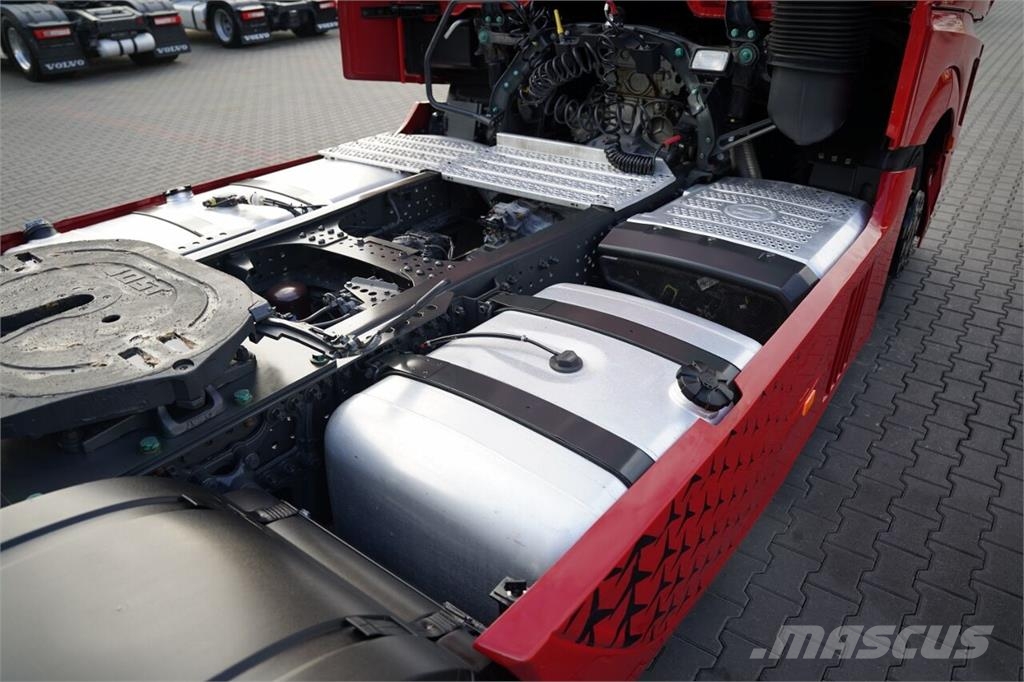 Mercedes-Benz ACTROS 1845 / MEGA / LOW DECK / MP5 / BIG SPACE / Ciągniki siodłowe