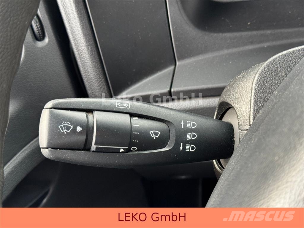 Mercedes-Benz Atego 1218 Фургони