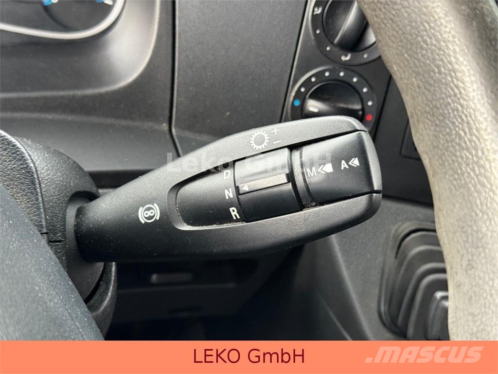 Mercedes-Benz Atego 1218 Фургони