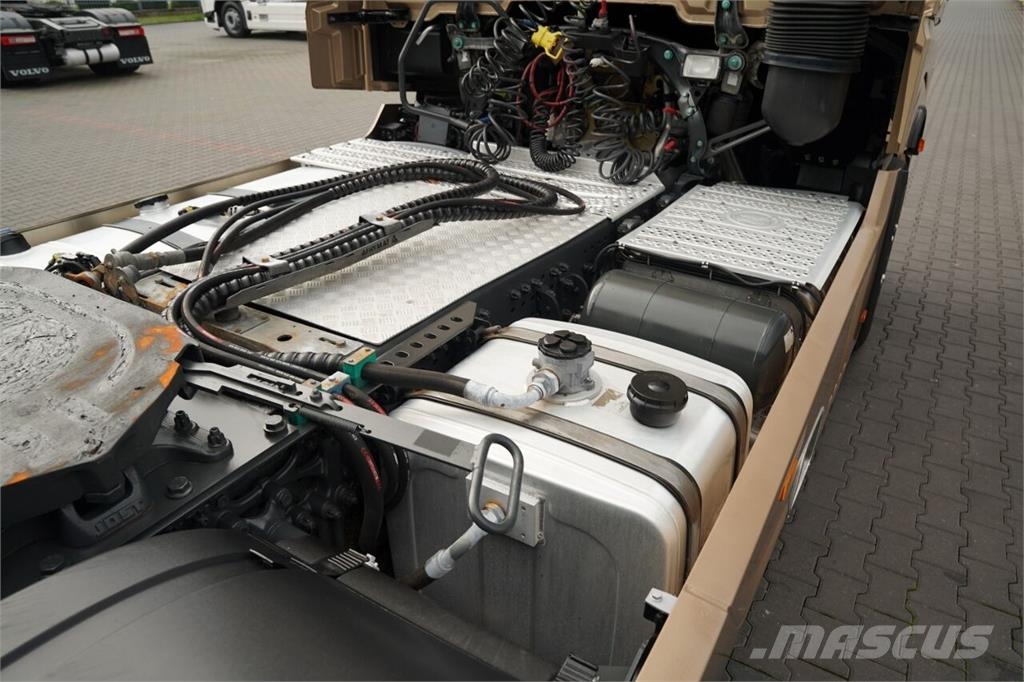 Mercedes-Benz ACTROS 18 53 / BIG SPACE / RETARDER / BOGATE WYPOS Тягачі