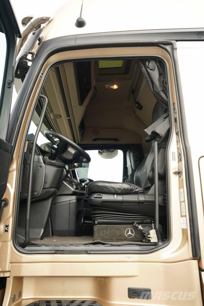 Mercedes-Benz ACTROS 18 53 / BIG SPACE / RETARDER / BOGATE WYPOS Тягачі