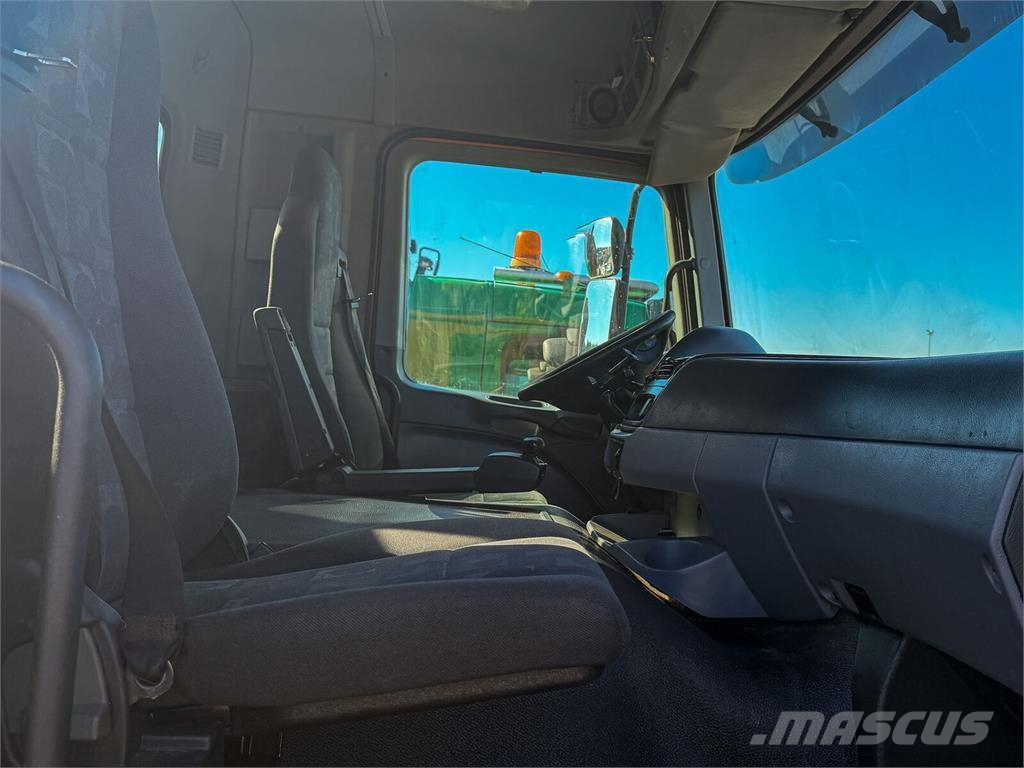 Mercedes-Benz Actros 4144 * KIPPER 8x8 * Top Zustand! Sklápače
