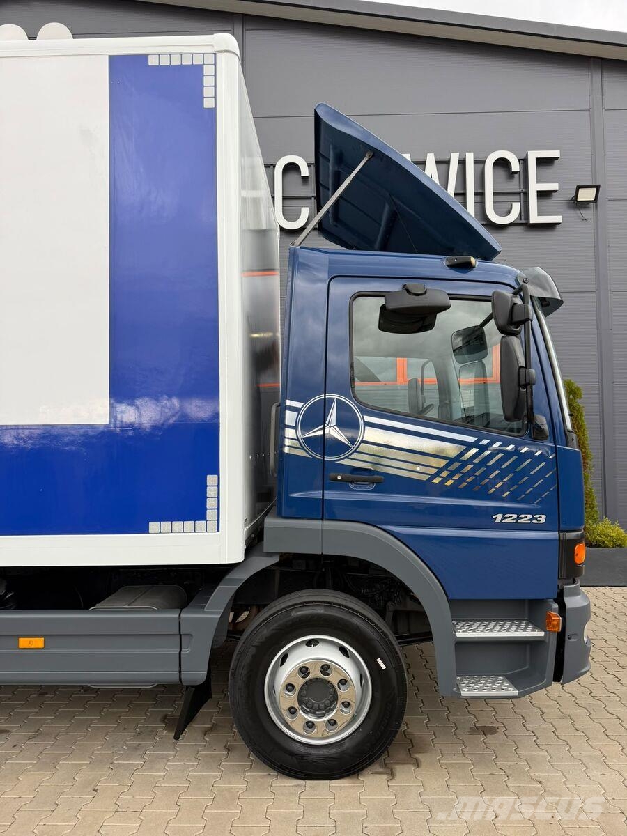 Mercedes-Benz Atego 1223 Dobozos teherautók