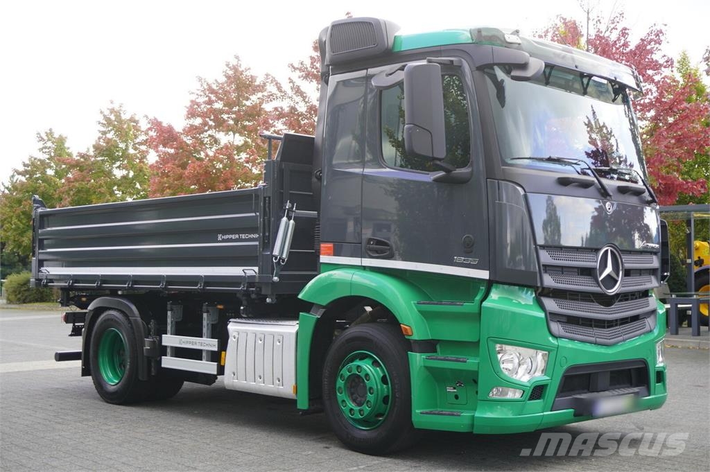 Mercedes-Benz Actros 1835 / 90 tho. km!!! / NEW 3-way tipper Lastbiler med tip