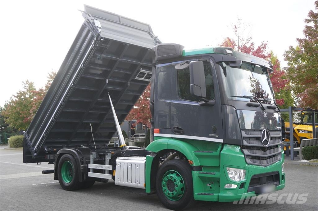 Mercedes-Benz Actros 1835 / 90 tho. km!!! / NEW 3-way tipper Lastbiler med tip