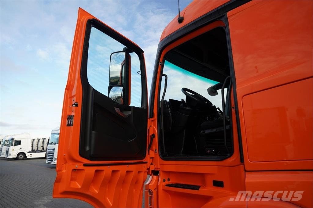 Mercedes-Benz ACTROS L 1848 / SALONKA / STREAM SPACE / OPONY 10 Sattelzugmaschinen