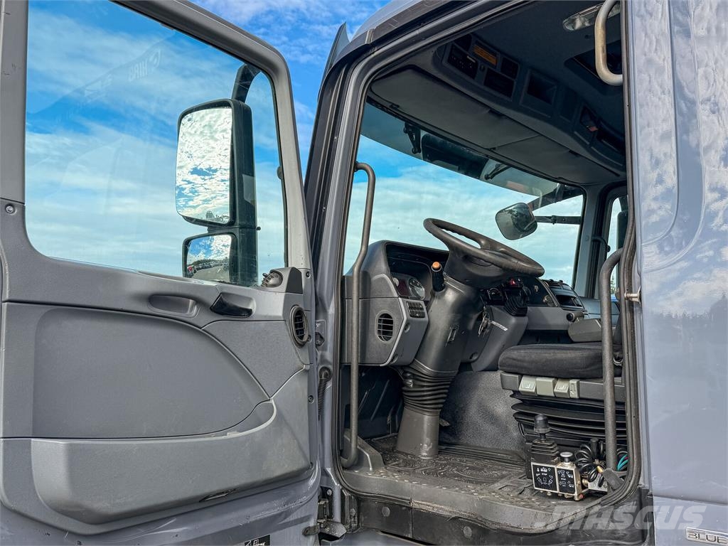 Mercedes-Benz ACTROS 2636* KIPPER 4,80 + KRAN / 6x4 Tipper trucks