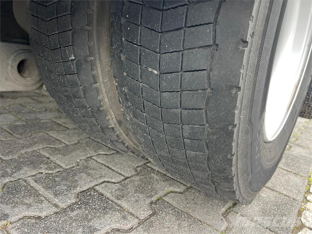 Mercedes-Benz Atego 1230 REFRIGERATOR THERMOKING V800 MAX LIFT Chłodnie samochodowe