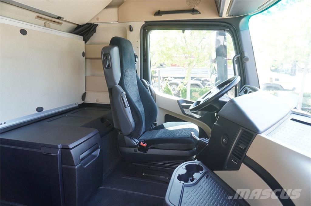 Mercedes-Benz Actros 2542 / GIGA cabin / Thermoking 1000R / ROHR Kabine i unutrašnjost