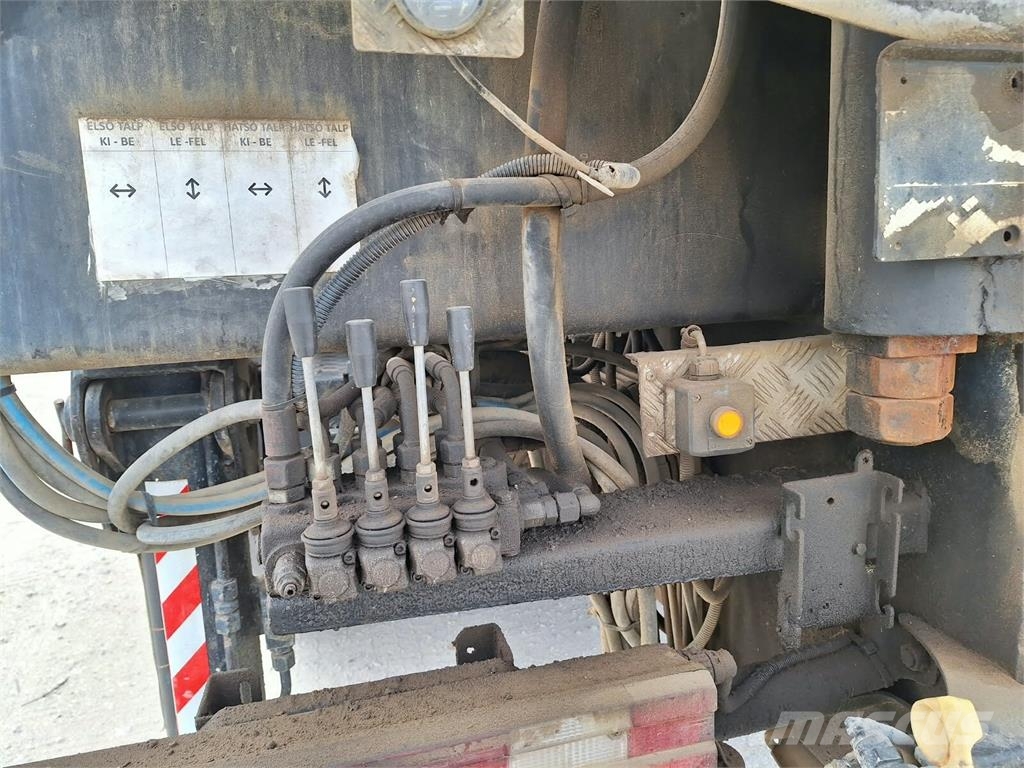 Mercedes-Benz Actros 2641 6x6 / Pritsche - PK3302 Crane شاحنات مسطحة/مفصلية الجوانب