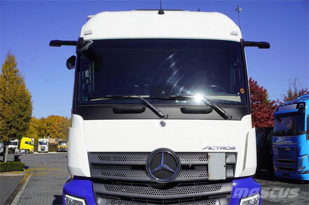Mercedes-Benz Actros 1835 LS MP5 tractor unit / 150 tho. km / 20 وحدات الجر