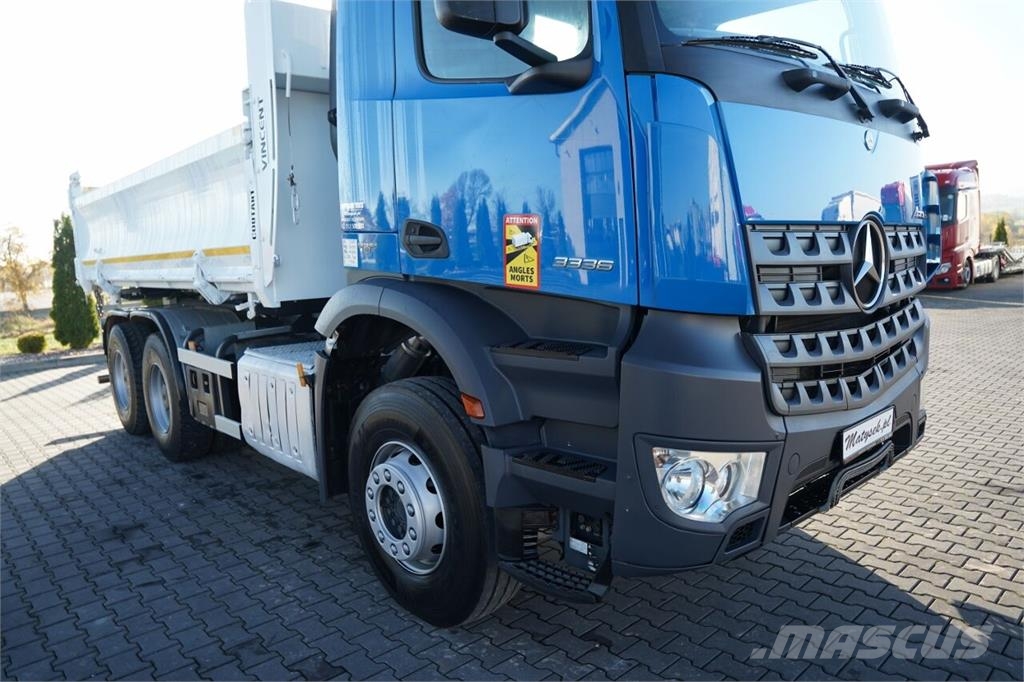 Mercedes-Benz AROCS 3336 / 6x4 / BASCULABILĂ PE 3 PĂRȚI - 5,2 M Kallurid