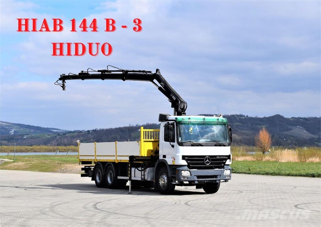 Mercedes-Benz ACTROS 2632 平板栏板货车