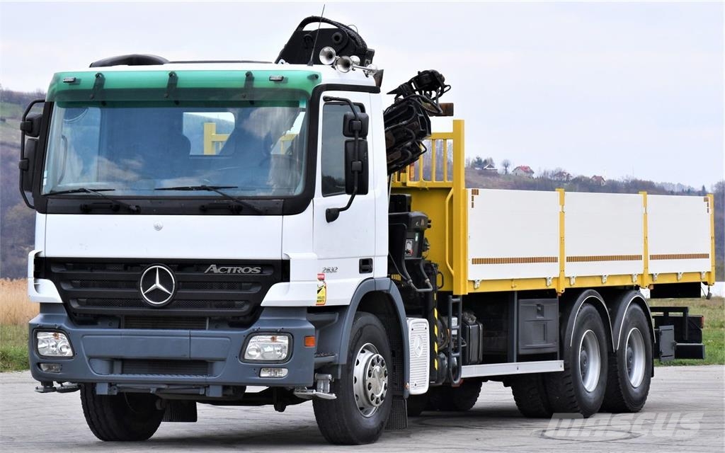 Mercedes-Benz ACTROS 2632 平板栏板货车