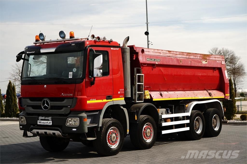 Mercedes-Benz ACTROS 4144 شاحنات قلابة