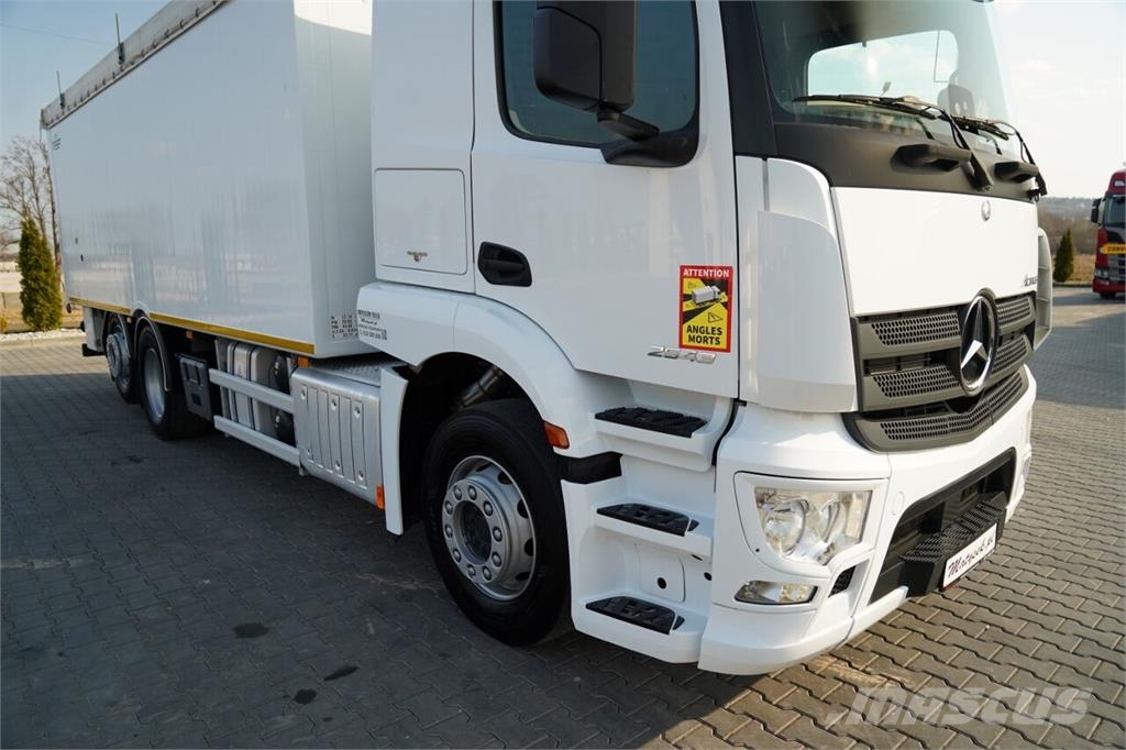Mercedes-Benz ACTROS 2543 / PODEA DE TRACȚIE / 6X2 / DIRECȚIE /  貨箱式卡車