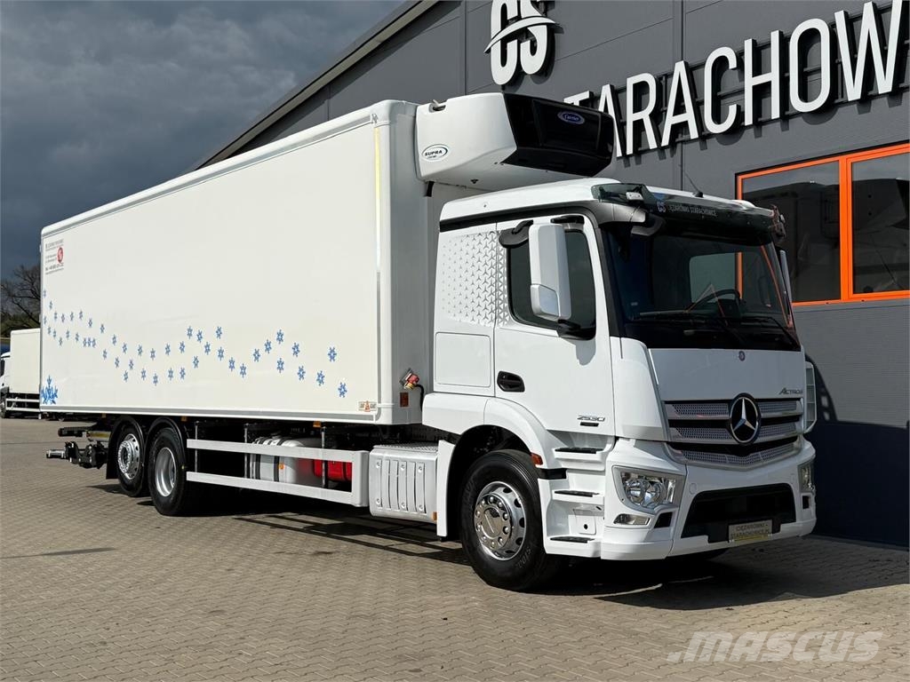 Mercedes-Benz Actros 2530 온도 조절식 트럭