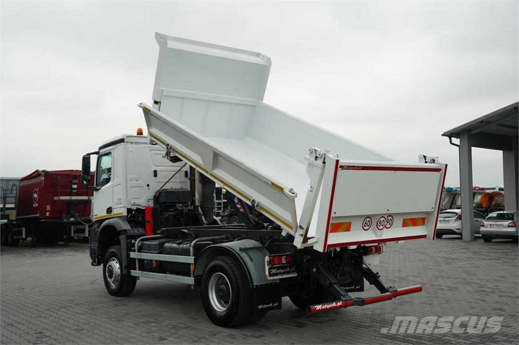 Mercedes-Benz ACTROS 2038 Camiones bañeras basculantes o volquetes