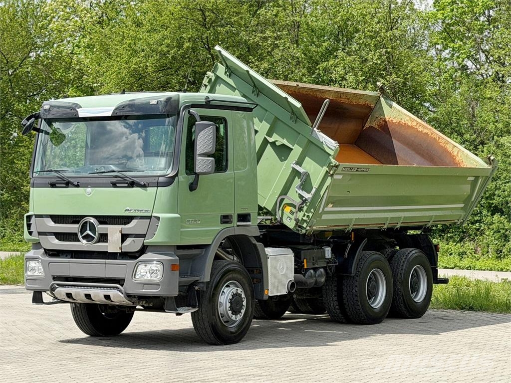 Mercedes-Benz ACTROS 3336 شاحنات قلابة