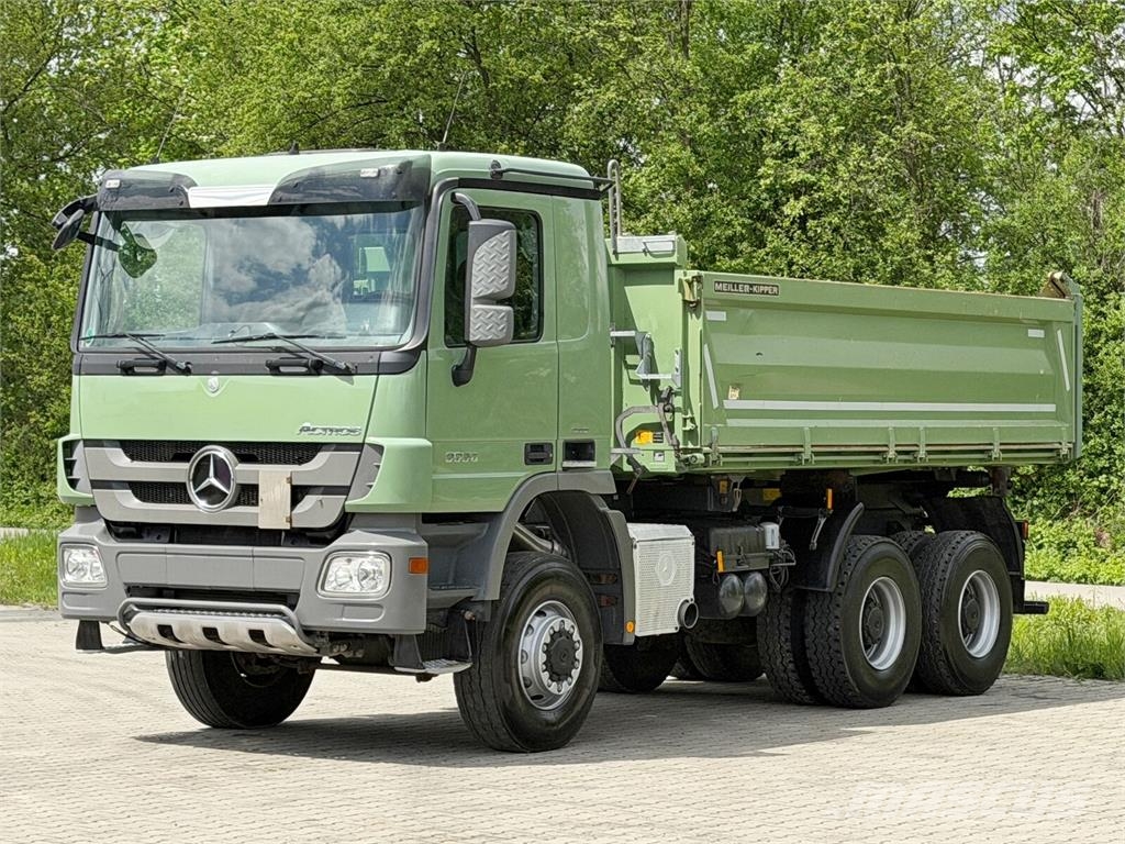 Mercedes-Benz ACTROS 3336 شاحنات قلابة