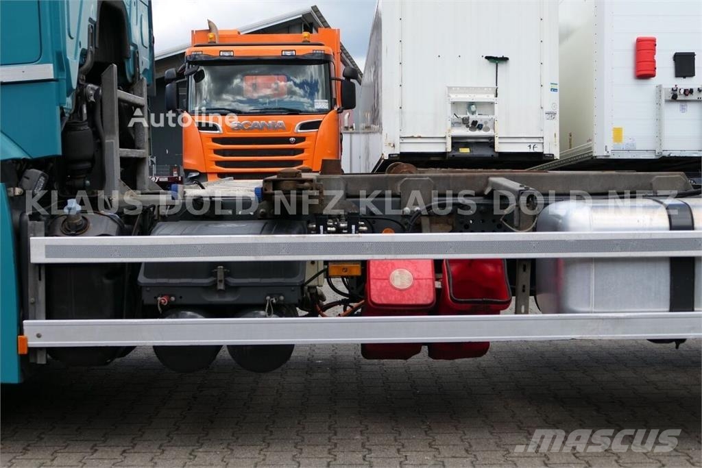Mercedes-Benz Actros 1840 BDF Container Truck / 2 XL Fuel Tanks  Chasís