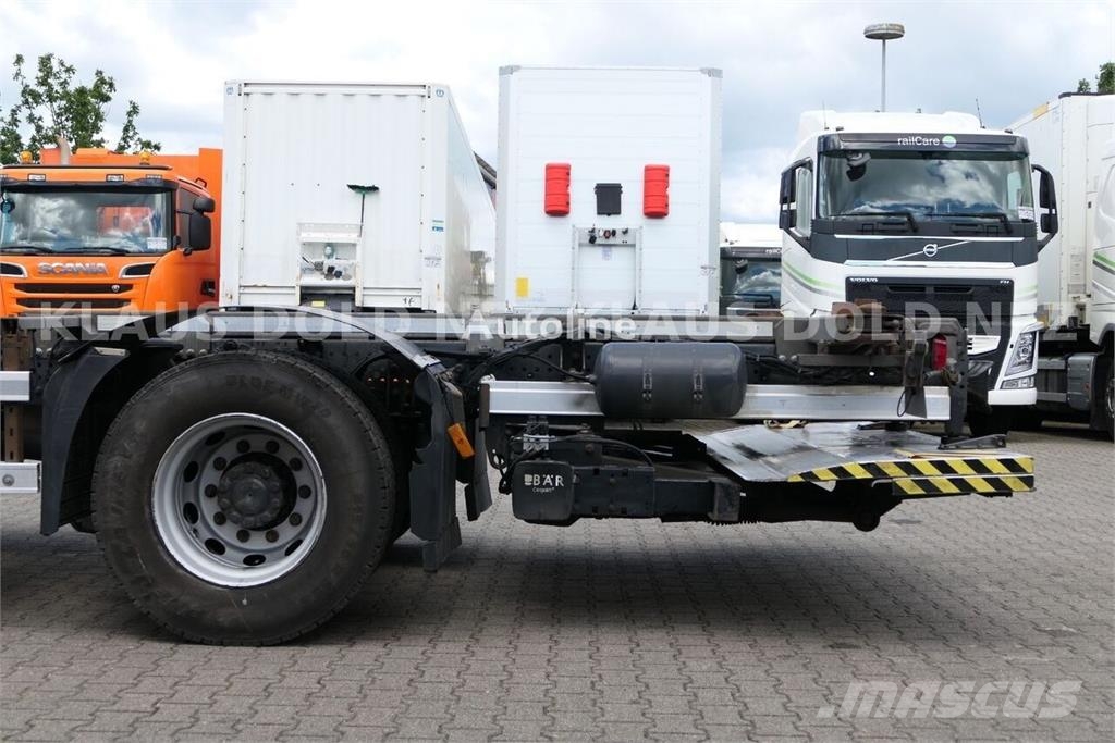 Mercedes-Benz Actros 1840 BDF Container Truck / 2 XL Fuel Tanks  Chasís