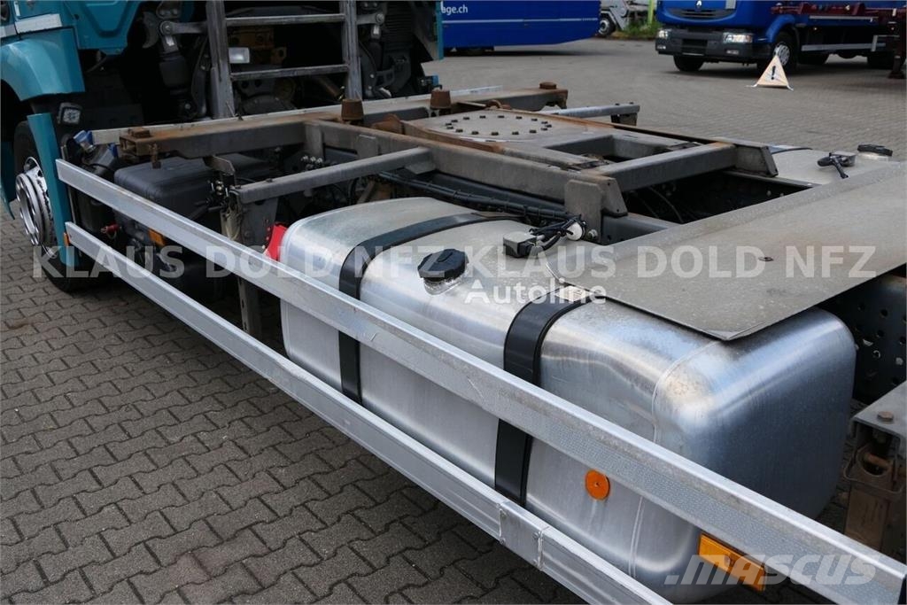 Mercedes-Benz Actros 1840 BDF Container Truck / 2 XL Fuel Tanks  Chasís