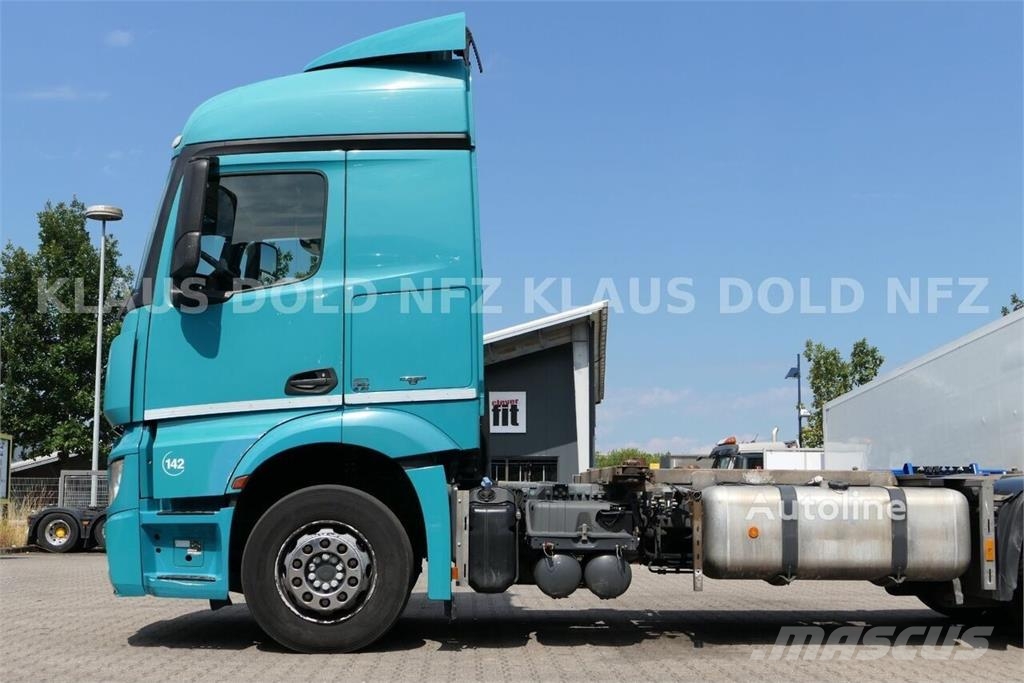 Mercedes-Benz Actros 2543 BDF Container Truck / Lift & Steering  Chasís