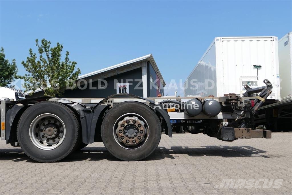 Mercedes-Benz Actros 2543 BDF Container Truck / Lift & Steering  Chasís
