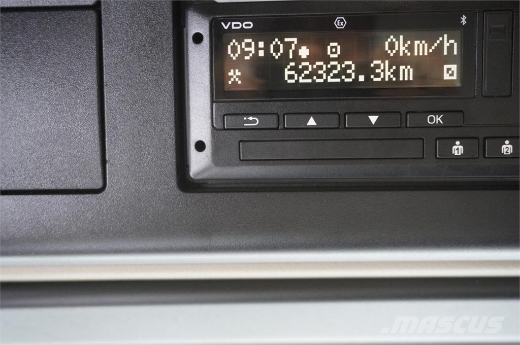 Mercedes-Benz Actros 2545 MP5 / 60 tho. km / Palfinger PK 18.001 Grúas de oruga