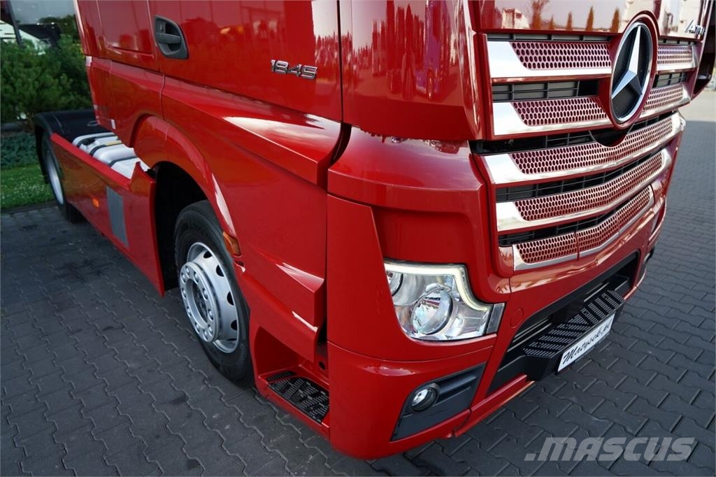 Mercedes-Benz ACTROS 1845 وحدات الجر