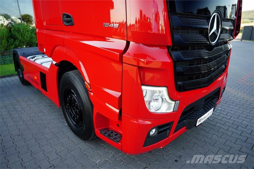 Mercedes-Benz ACTROS 1845 وحدات الجر