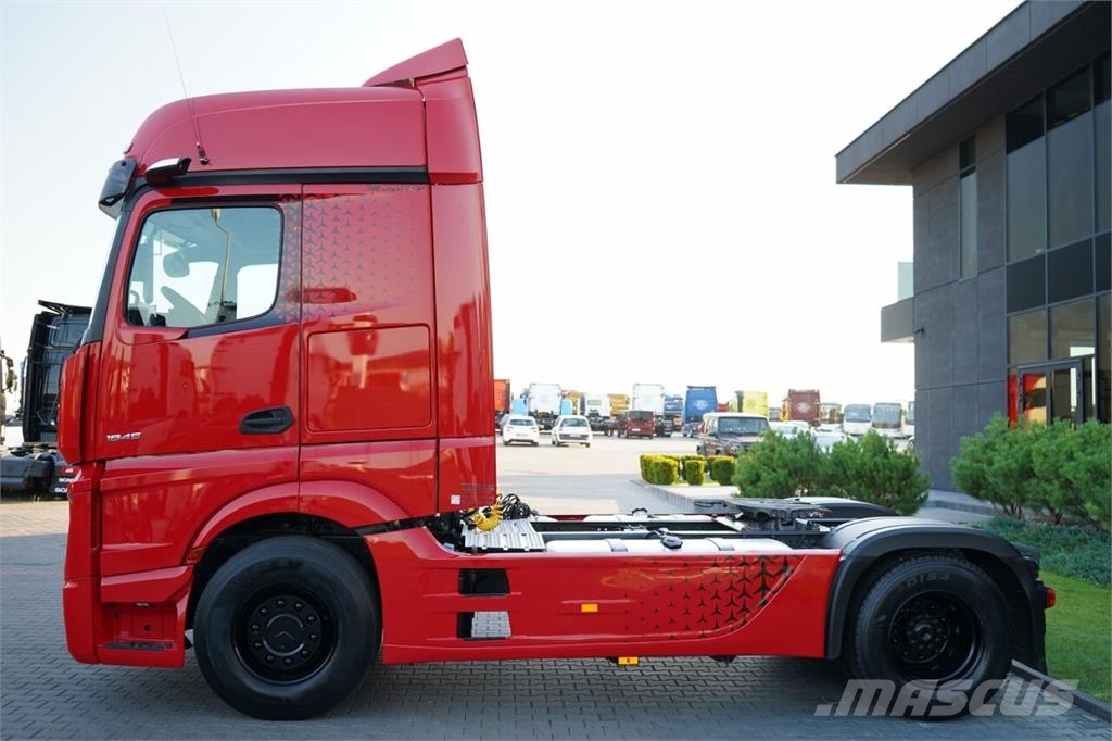 Mercedes-Benz ACTROS 1845 / MP5 / BIG SPACE / PO KONTRAKCIE SERW Trækkere
