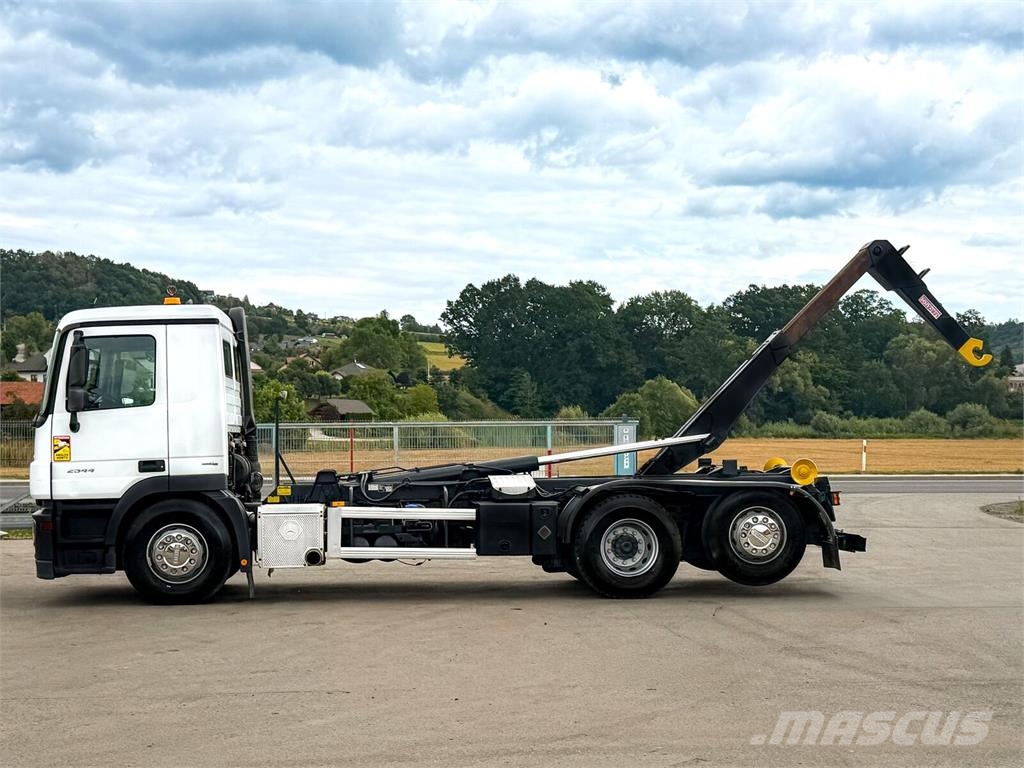 Mercedes-Benz Actros 2544 * Hakowiec 5,20 m * STAN BDB! Camiones elevadores de gancho