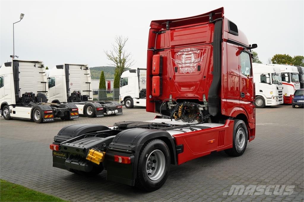 Mercedes-Benz ACTROS 1845 / MP5 / BIG SPACE / OPONY 100% / PO KO Nyergesvontatók