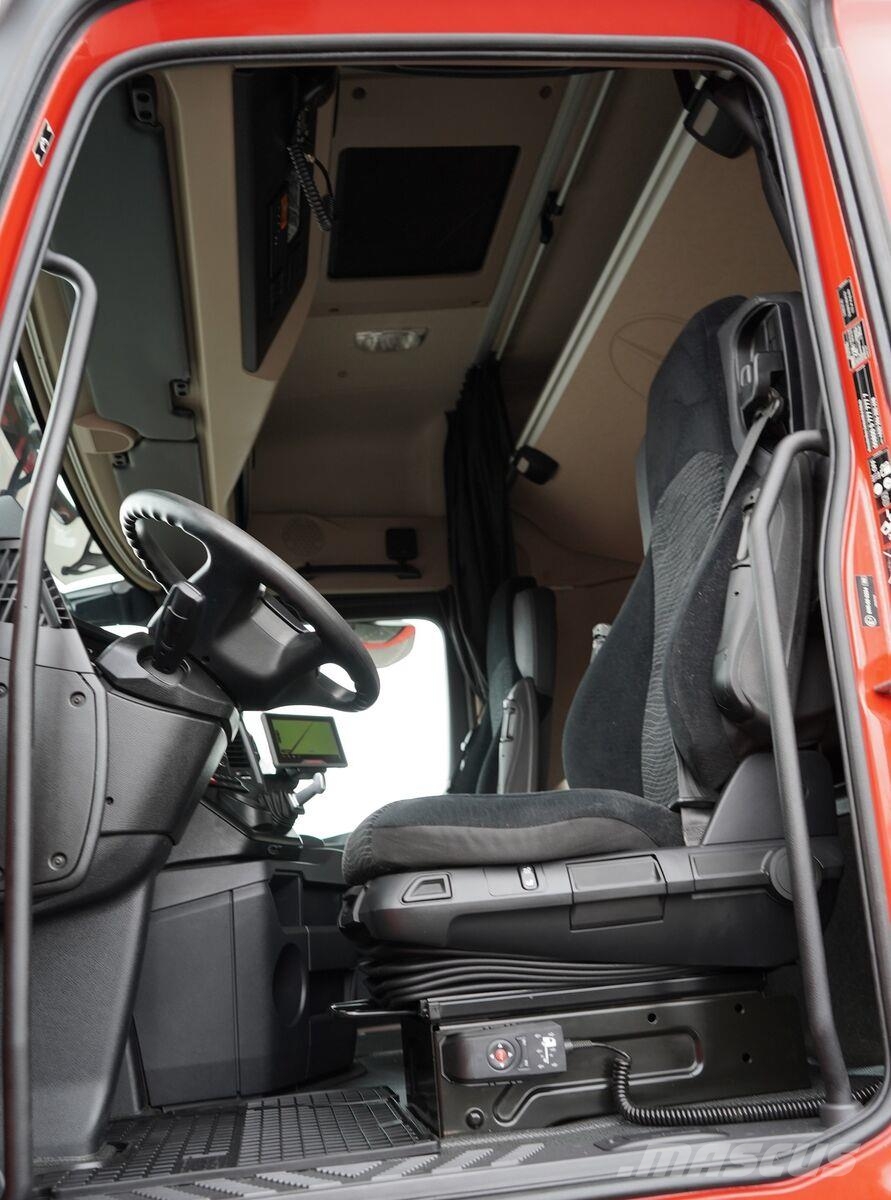 Mercedes-Benz ACTROS / 2548 / ACC / E 6 / ZESTAW PRZEJAZDOWY 120 Elhúzható ponyvás