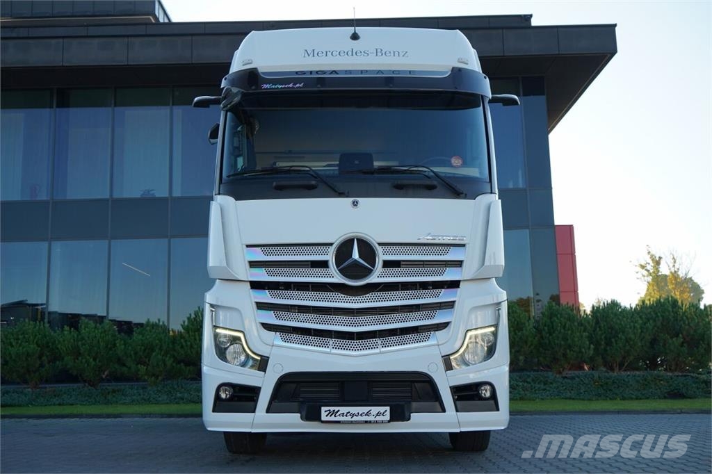 Mercedes-Benz ACTROS 18 48 / MP5 / GIGA SPACE / RETARDER / SALON وحدات الجر