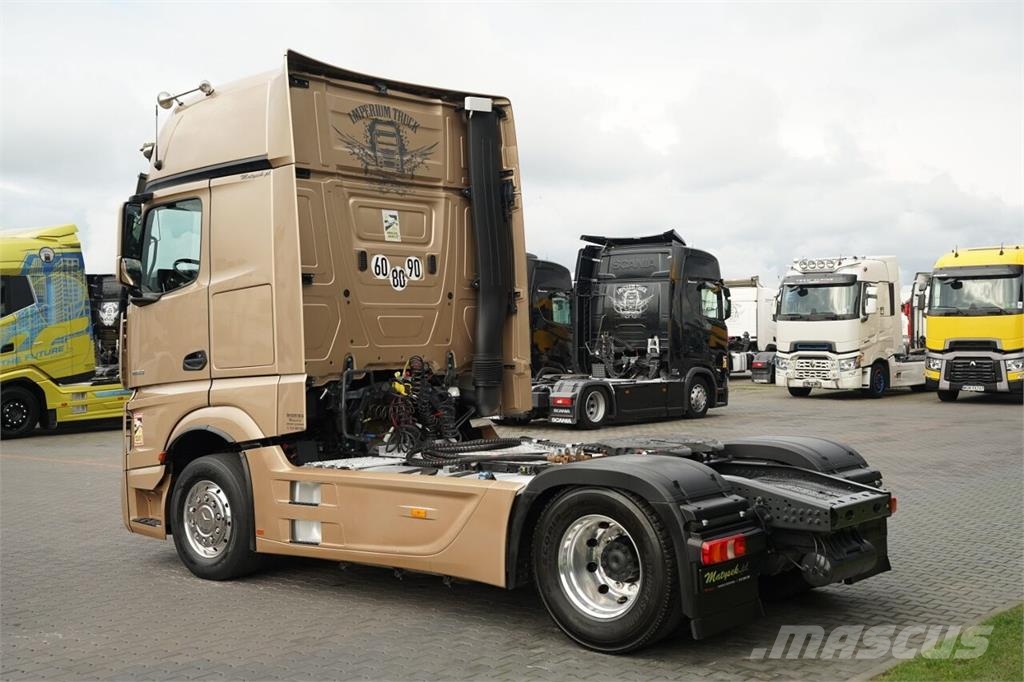 Mercedes-Benz ACTROS 18 53 / BIG SPACE / RETARDER / BOGATE WYPOS Тягачі