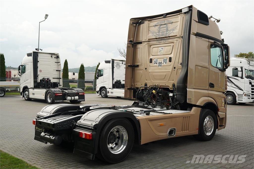 Mercedes-Benz ACTROS 18 53 / BIG SPACE / RETARDER / BOGATE WYPOS Тягачі